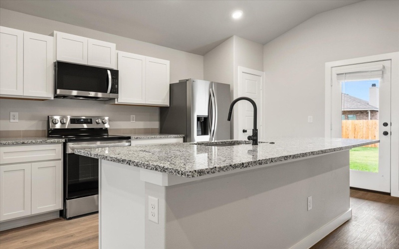 7003 12th Street, Lubbock, TX 79416, 3 Bedrooms Bedrooms, ,2 BathroomsBathrooms,Residential,For Sale,7003 12th Street,202557204