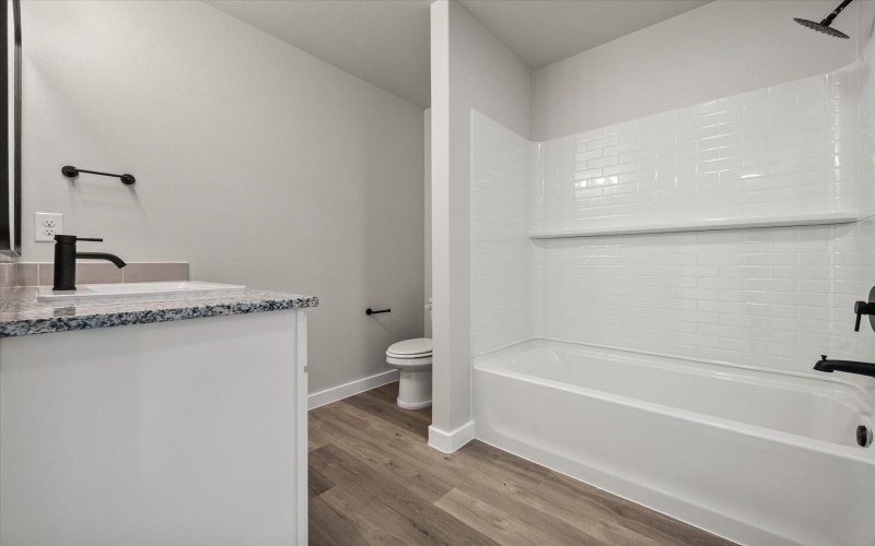 7003 12th Street, Lubbock, TX 79416, 3 Bedrooms Bedrooms, ,2 BathroomsBathrooms,Residential,For Sale,7003 12th Street,202557204
