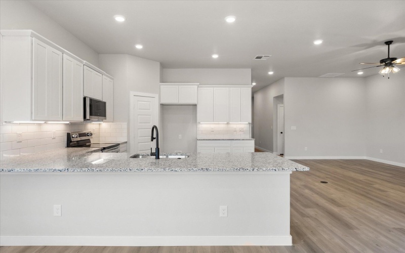 303 E 25th Street, Wolfforth, TX 79382, 4 Bedrooms Bedrooms, ,2 BathroomsBathrooms,Residential,For Sale,303 E 25th Street,202557207