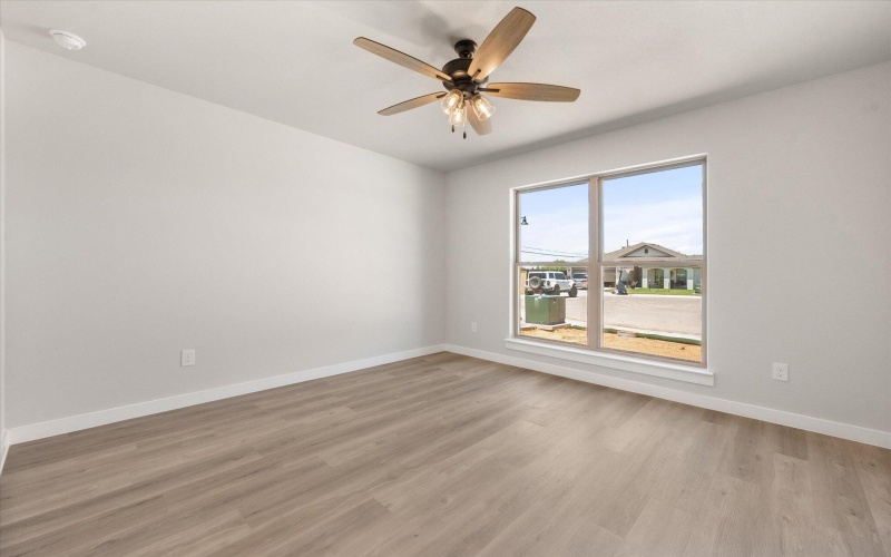 303 E 25th Street, Wolfforth, TX 79382, 4 Bedrooms Bedrooms, ,2 BathroomsBathrooms,Residential,For Sale,303 E 25th Street,202557207