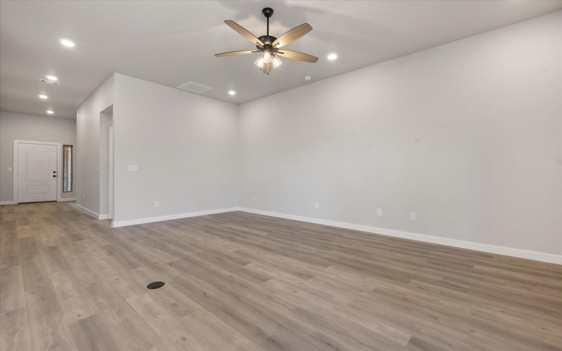 303 E 25th Street, Wolfforth, TX 79382, 4 Bedrooms Bedrooms, ,2 BathroomsBathrooms,Residential,For Sale,303 E 25th Street,202557207