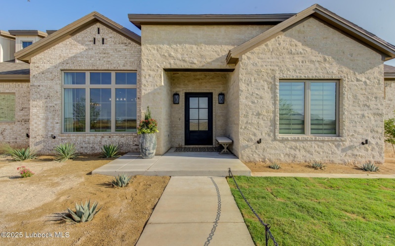 9605 County Rd 7615, Wolfforth, TX 79382, 4 Habitaciones Habitaciones , ,3 BañosBaños,Residential,En Venta,9605 County Rd 7615,202557248