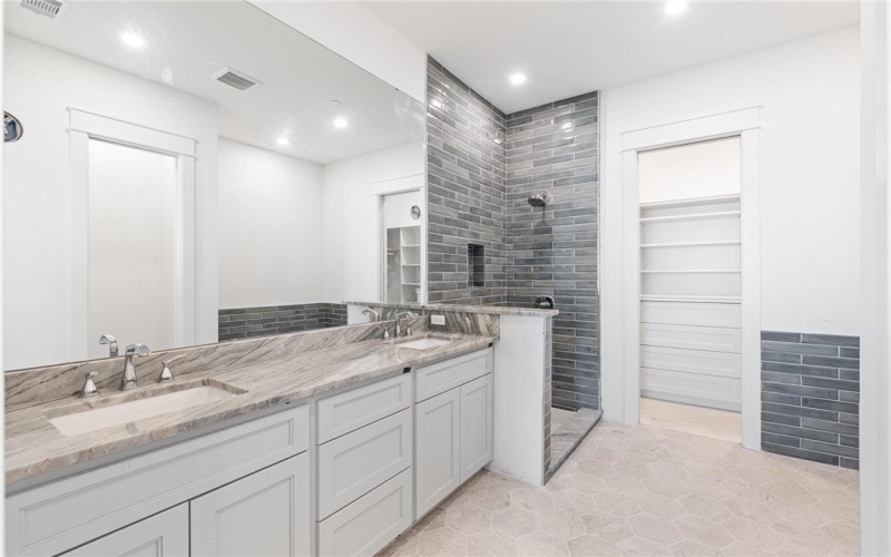 136 W Cotter Avenue unit: 12 #12, Port Aransas, TX 78373, 2 Habitaciones Habitaciones , ,2 BañosBaños,Residential,En Venta,136 W Cotter Avenue unit: 12,455195
