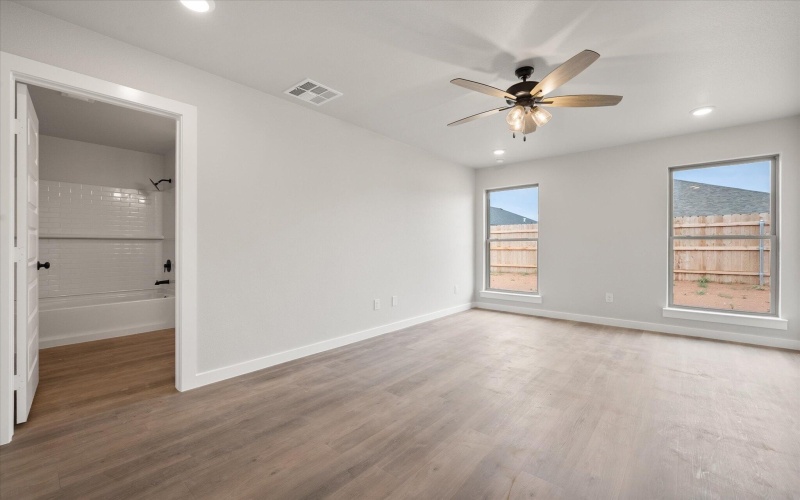 2903 Durham Avenue, Wolfforth, TX 79382, 4 Habitaciones Habitaciones , ,2 BañosBaños,Residential,En Venta,2903 Durham Avenue,202557259