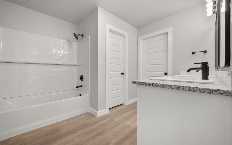 2903 Durham Avenue, Wolfforth, TX 79382, 4 Habitaciones Habitaciones , ,2 BañosBaños,Residential,En Venta,2903 Durham Avenue,202557259
