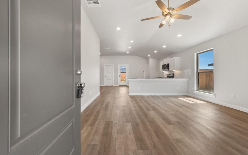 2315 134th Street, Lubbock, TX 79423, 3 Bedrooms Bedrooms, ,2 BathroomsBathrooms,Residential,For Sale,2315 134th Street,202557262