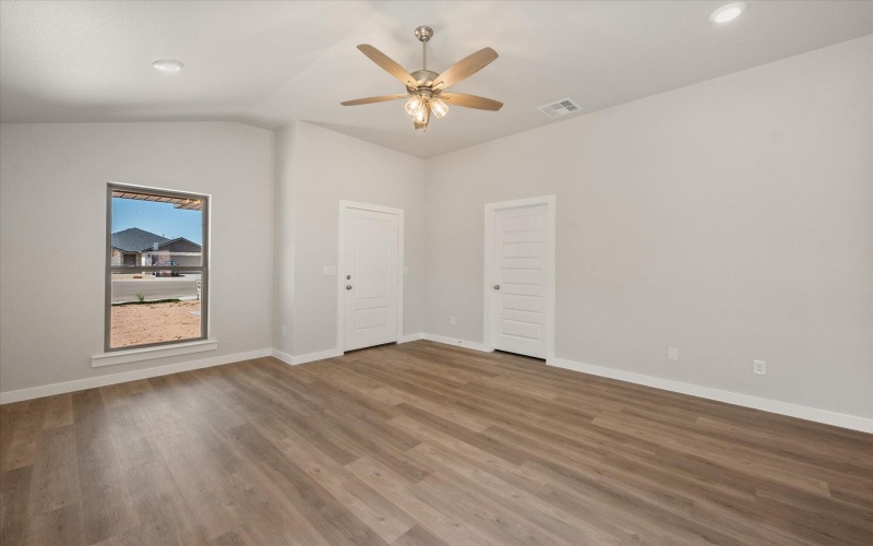 2315 134th Street, Lubbock, TX 79423, 3 Bedrooms Bedrooms, ,2 BathroomsBathrooms,Residential,For Sale,2315 134th Street,202557262