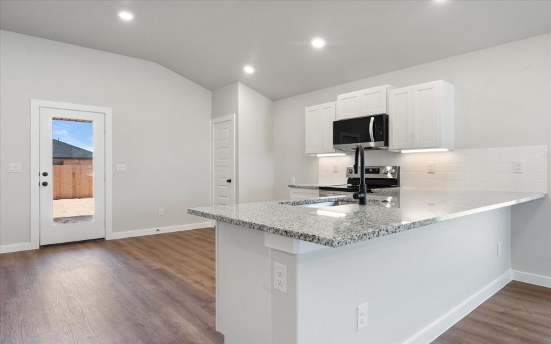 2210 134th Street, Lubbock, TX 79423, 3 Bedrooms Bedrooms, ,2 BathroomsBathrooms,Residential,For Sale,2210 134th Street,202557263