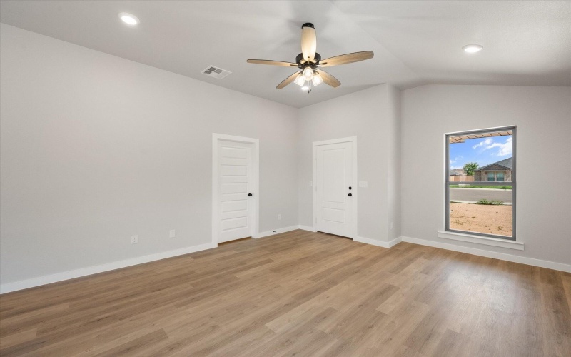2204 134th Street, Lubbock, TX 79423, 3 Bedrooms Bedrooms, ,2 BathroomsBathrooms,Residential,For Sale,2204 134th Street,202557265