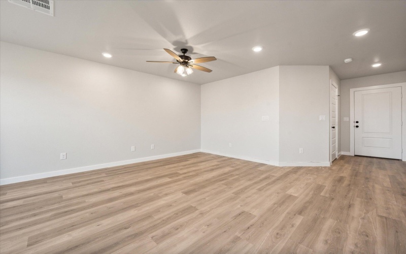 2305 133rd Street, Lubbock, TX 79423, 3 Bedrooms Bedrooms, ,2 BathroomsBathrooms,Residential,For Sale,2305 133rd Street,202557266