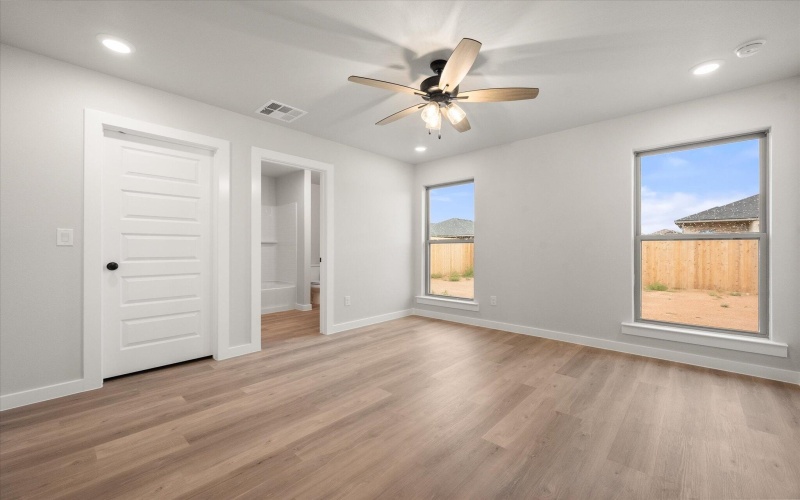 2307 133rd Street, Lubbock, TX 79423, 3 Bedrooms Bedrooms, ,2 BathroomsBathrooms,Residential,For Sale,2307 133rd Street,202557268