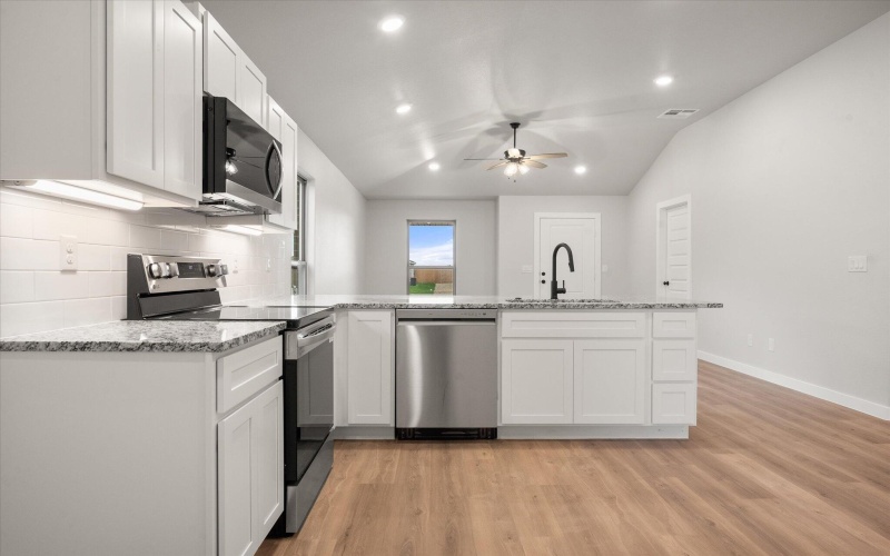2307 133rd Street, Lubbock, TX 79423, 3 Bedrooms Bedrooms, ,2 BathroomsBathrooms,Residential,For Sale,2307 133rd Street,202557268