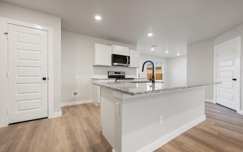 2309 133rd Street, Lubbock, TX 79423, 3 Bedrooms Bedrooms, ,2 BathroomsBathrooms,Residential,For Sale,2309 133rd Street,202557270