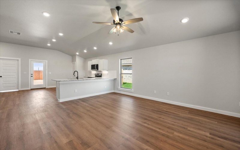 2312 133rd Street, Lubbock, TX 79423, 3 Bedrooms Bedrooms, ,2 BathroomsBathrooms,Residential,For Sale,2312 133rd Street,202557273