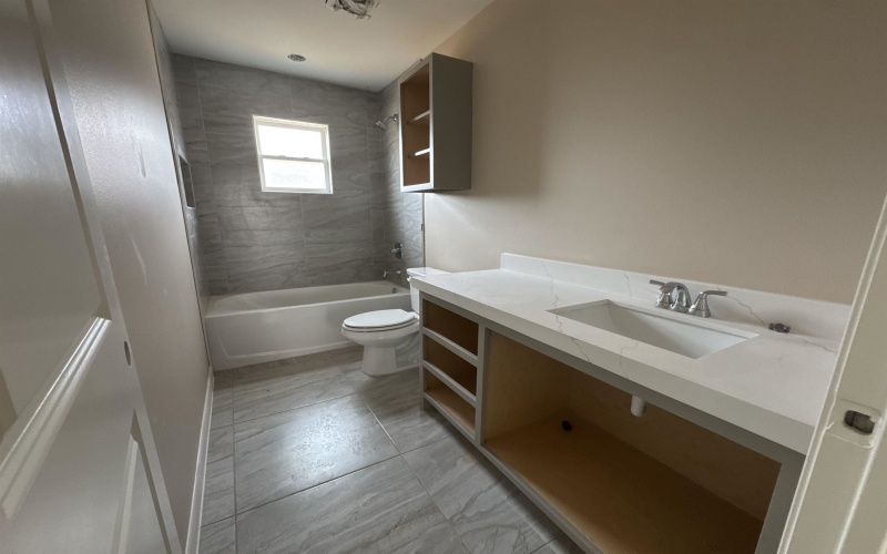 1619 Tutor Dr., Laredo, TX 78046, 3 Bedrooms Bedrooms, ,2 BathroomsBathrooms,Residential,For Sale,1619 Tutor Dr.,20252846