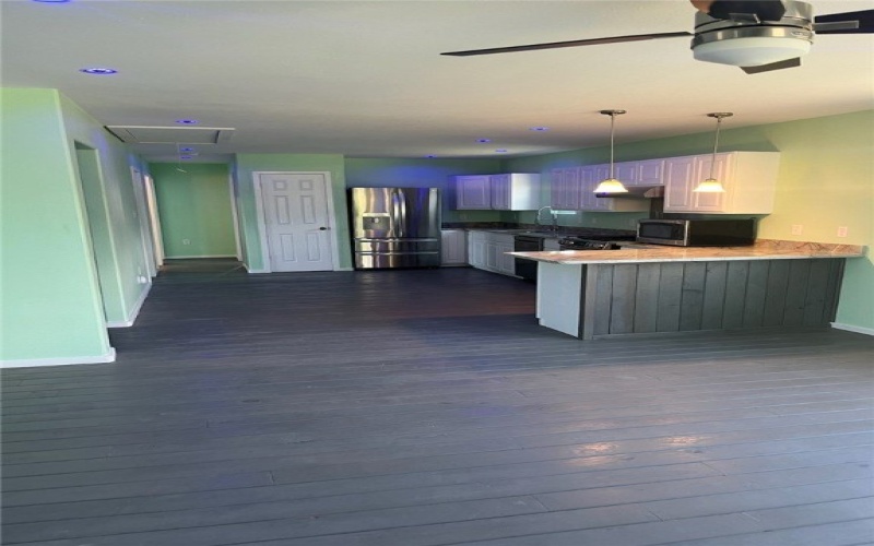 1123 S Fuqua Street, Rockport, TX 78382, 3 Bedrooms Bedrooms, ,2 BathroomsBathrooms,Residential,For Sale,1123 S Fuqua Street,458884