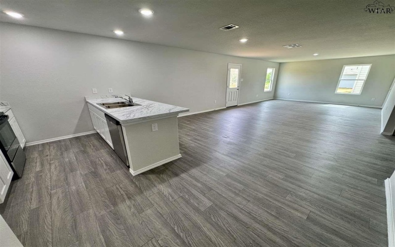 2346 TINKER TRAIL, Wichita Falls, TX 76306, 5 Bedrooms Bedrooms, ,3 BathroomsBathrooms,Residential,For Sale,2346 TINKER TRAIL,179280