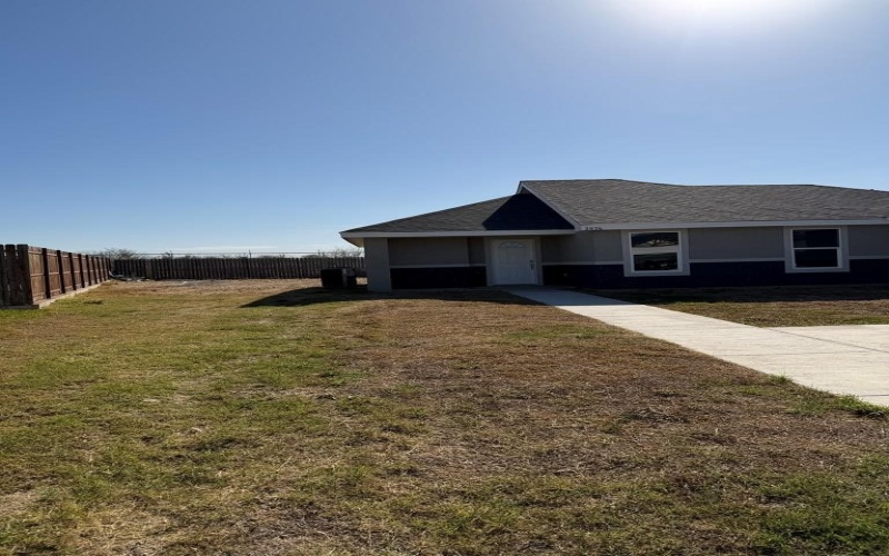 2874 Garden View Dr., Eagle Pass, TX 78852, 3 Habitaciones Habitaciones , ,2 BañosBaños,Residential,En Venta,2874 Garden View Dr.,0,81412