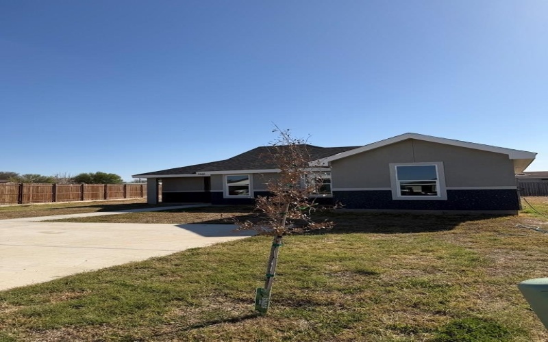 2874 Garden View Dr., Eagle Pass, TX 78852, 3 Habitaciones Habitaciones , ,2 BañosBaños,Residential,En Venta,2874 Garden View Dr.,0,81412