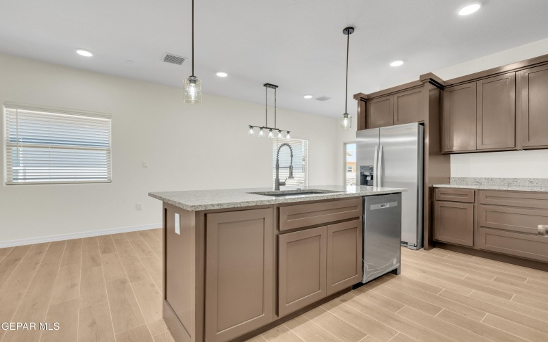 12325 Jack Vowell Way, El Paso, TX 79934, 4 Habitaciones Habitaciones , ,2 BañosBaños,Residential,En Venta,12325 Jack Vowell Way,0,925708