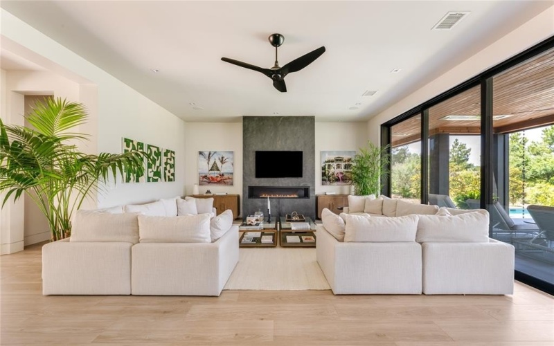 3910 Windward, Malakoff, TX 75148, 9 Habitaciones Habitaciones , ,7 BañosBaños,Residential,En Venta,3910 Windward,20947174