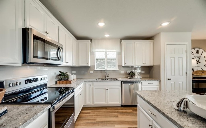 2437 Limerick Drive, Lowry Crossing, TX 75407, 3 Bedrooms Bedrooms, ,2 BathroomsBathrooms,Residential,For Sale,2437 Limerick Drive,20988391