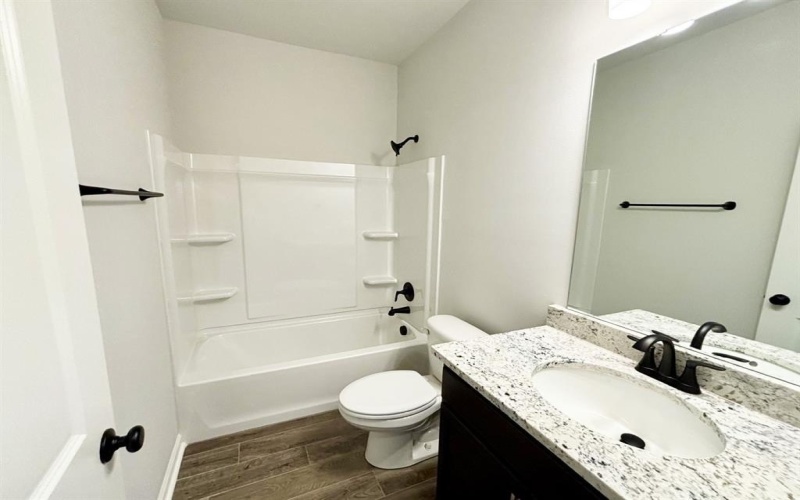 426 Zinfandel Place, Haughton, LA 71037, 3 Bedrooms Bedrooms, ,2 BathroomsBathrooms,Residential,For Sale,426 Zinfandel Place,0,20988397