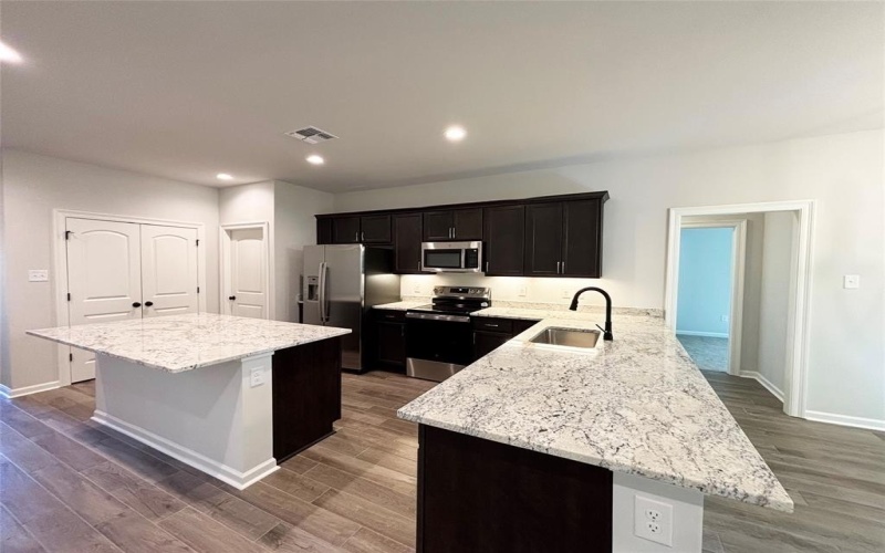 426 Zinfandel Place, Haughton, LA 71037, 3 Bedrooms Bedrooms, ,2 BathroomsBathrooms,Residential,For Sale,426 Zinfandel Place,0,20988397