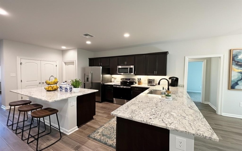 426 Zinfandel Place, Haughton, LA 71037, 3 Bedrooms Bedrooms, ,2 BathroomsBathrooms,Residential,For Sale,426 Zinfandel Place,0,20988397