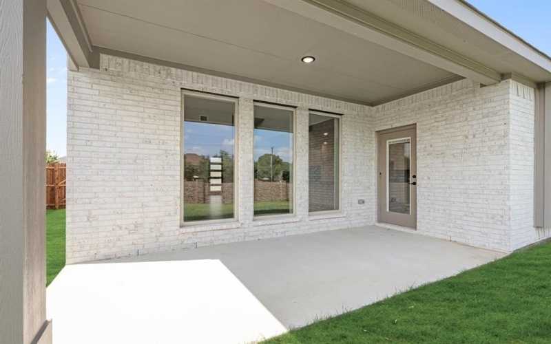 1233 Winona Street, DeSoto, TX 75115, 5 Habitaciones Habitaciones , ,5 BañosBaños,Residential,En Venta,1233 Winona Street,0,20988421