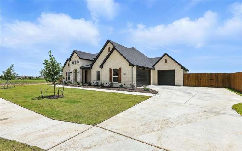 109 Prairie Wolf Court, Godley, TX 76044, 3 Bedrooms Bedrooms, ,2 BathroomsBathrooms,Residential,For Sale,109 Prairie Wolf Court,20988435