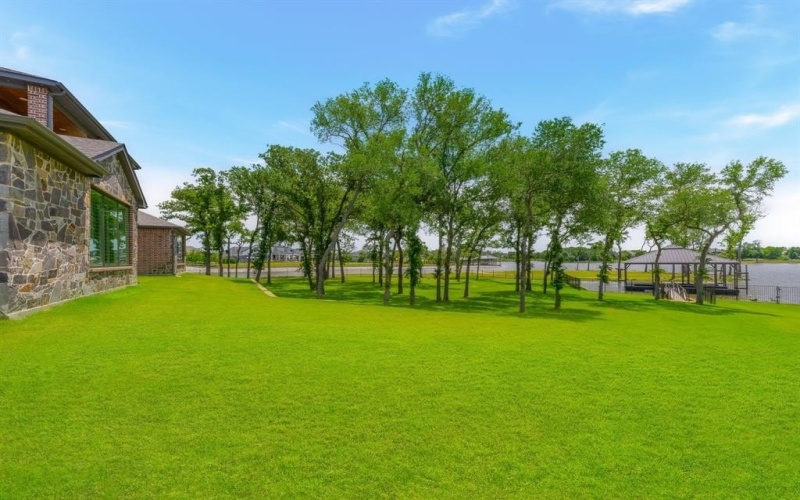 7061 The Resort Drive, Fort Worth, TX 76179, 5 Bedrooms Bedrooms, ,5 BathroomsBathrooms,Residential,For Sale,7061 The Resort Drive,20988478