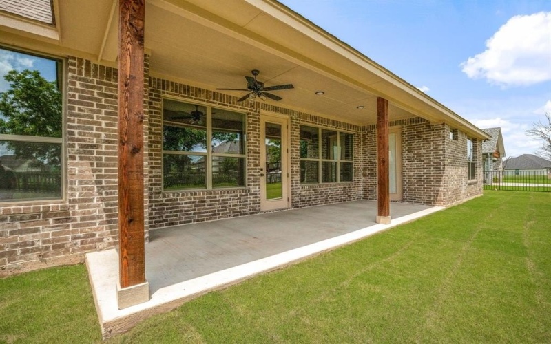 3701 Tremont Lane, Granbury, TX 76049, 4 Bedrooms Bedrooms, ,3 BathroomsBathrooms,Residential,For Sale,3701 Tremont Lane,20988569
