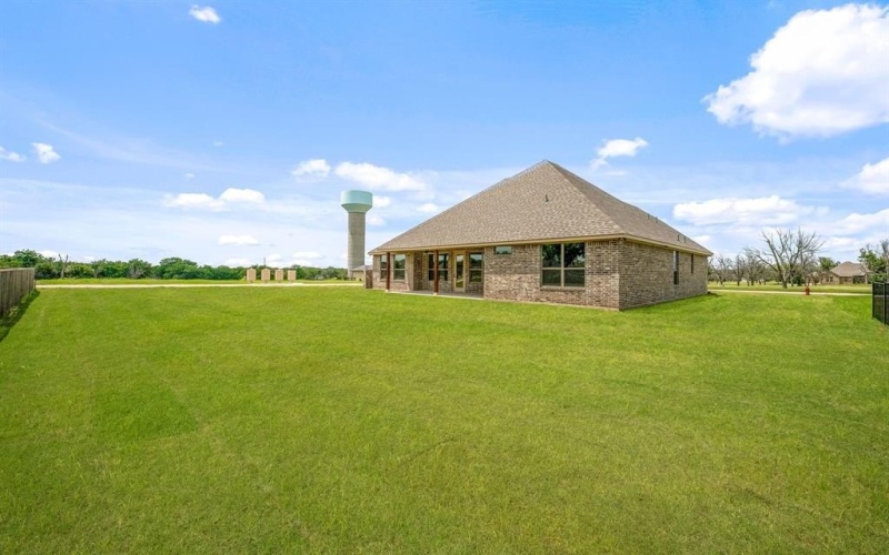 3701 Tremont Lane, Granbury, TX 76049, 4 Bedrooms Bedrooms, ,3 BathroomsBathrooms,Residential,For Sale,3701 Tremont Lane,20988569