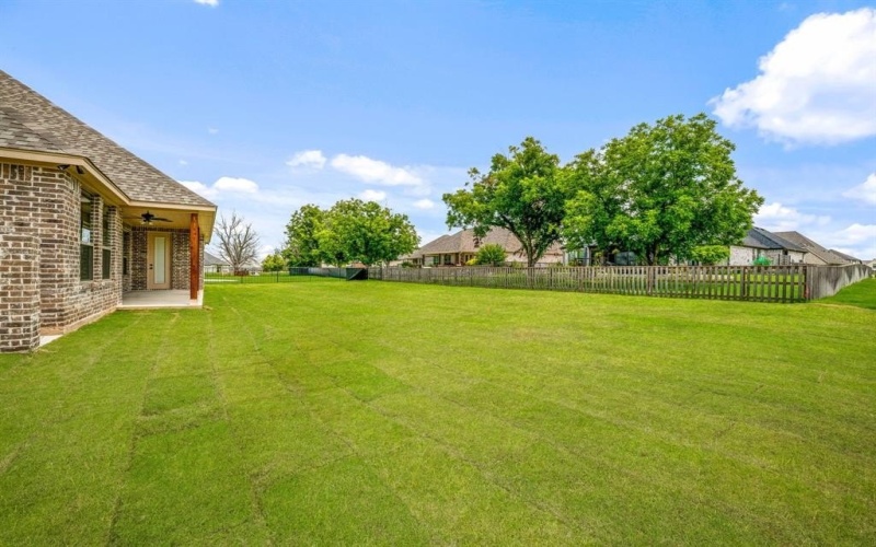 3701 Tremont Lane, Granbury, TX 76049, 4 Bedrooms Bedrooms, ,3 BathroomsBathrooms,Residential,For Sale,3701 Tremont Lane,20988569