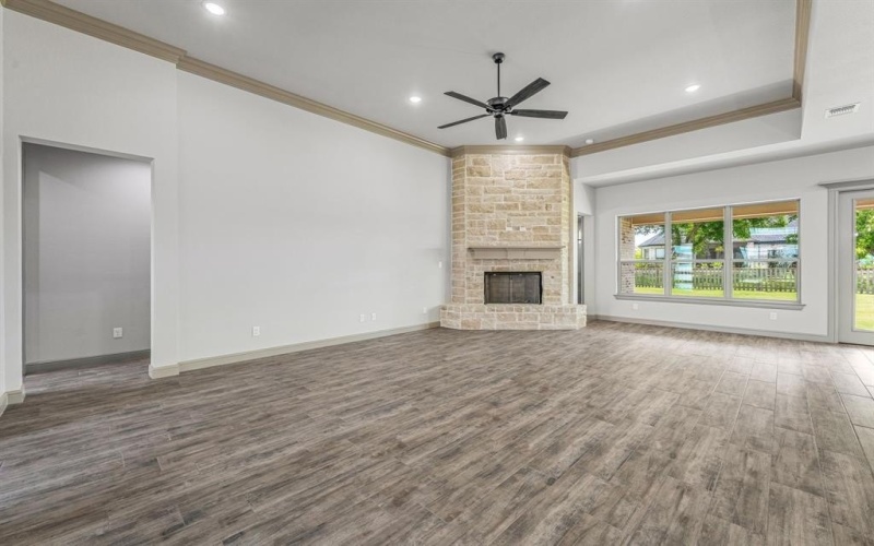 3701 Tremont Lane, Granbury, TX 76049, 4 Bedrooms Bedrooms, ,3 BathroomsBathrooms,Residential,For Sale,3701 Tremont Lane,20988569