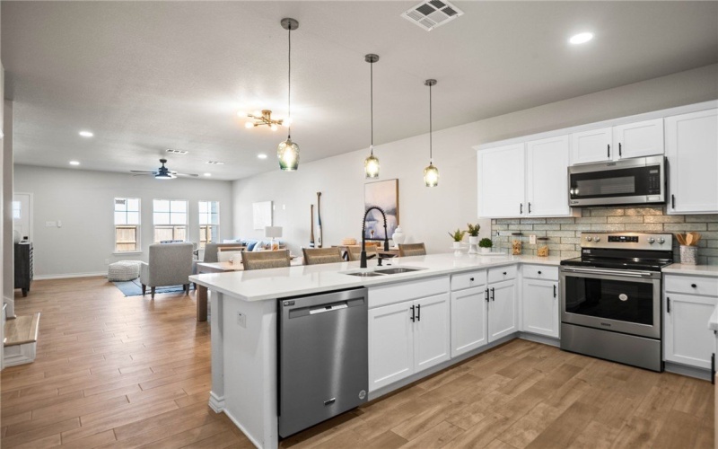 15217 Windward Drive unit: 403 #403, Corpus Christi, TX 78418, 4 Bedrooms Bedrooms, ,3 BathroomsBathrooms,Residential,For Sale,15217 Windward Drive unit: 403,455428