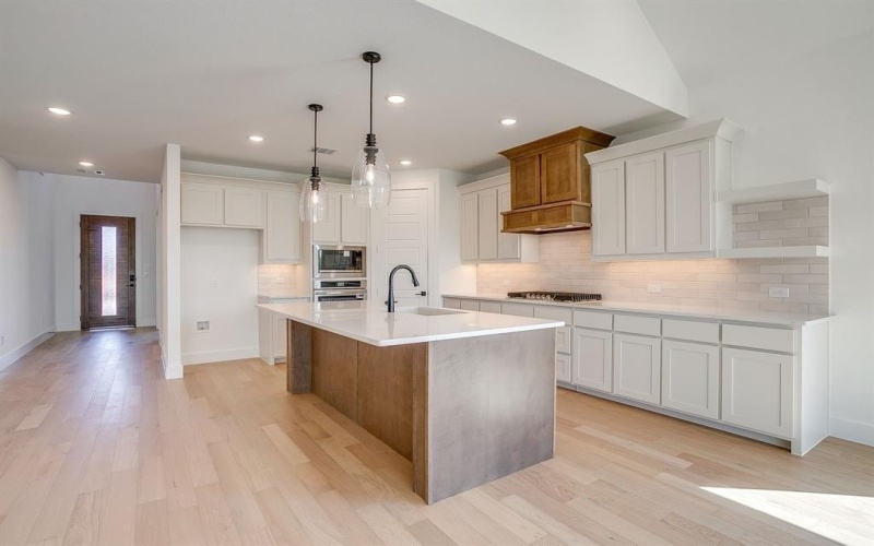 1656 Cedar Elm Way, Burleson, TX 76028, 4 Habitaciones Habitaciones , ,2 BañosBaños,Residential,En Venta,1656 Cedar Elm Way,0,20988608