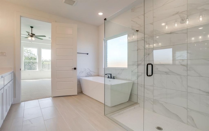 1656 Cedar Elm Way, Burleson, TX 76028, 4 Habitaciones Habitaciones , ,2 BañosBaños,Residential,En Venta,1656 Cedar Elm Way,0,20988608