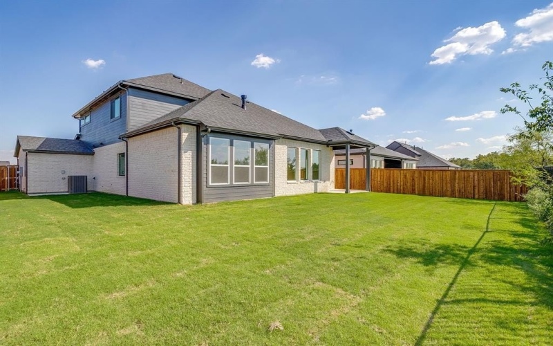 1656 Cedar Elm Way, Burleson, TX 76028, 4 Habitaciones Habitaciones , ,2 BañosBaños,Residential,En Venta,1656 Cedar Elm Way,0,20988608