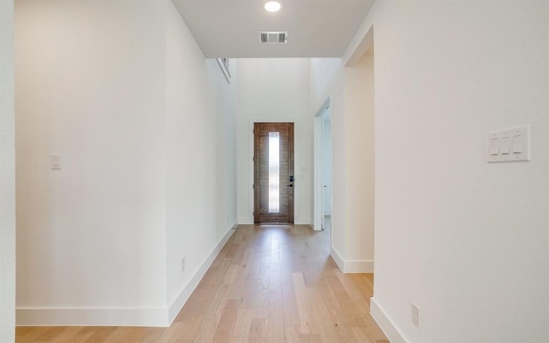 1656 Cedar Elm Way, Burleson, TX 76028, 4 Habitaciones Habitaciones , ,2 BañosBaños,Residential,En Venta,1656 Cedar Elm Way,0,20988608