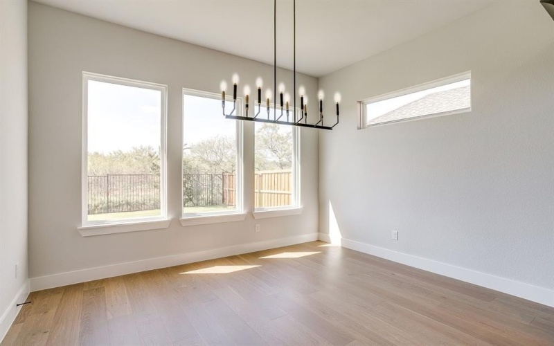 1660 Cedar Elm Way, Burleson, TX 76028, 4 Habitaciones Habitaciones , ,2 BañosBaños,Residential,En Venta,1660 Cedar Elm Way,0,20988661