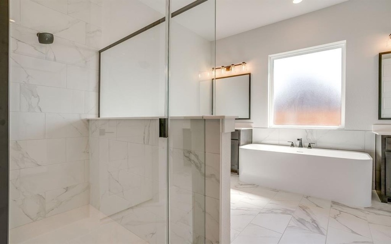 1660 Cedar Elm Way, Burleson, TX 76028, 4 Habitaciones Habitaciones , ,2 BañosBaños,Residential,En Venta,1660 Cedar Elm Way,0,20988661