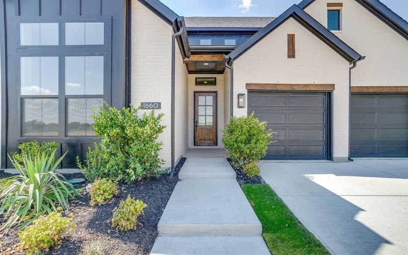 1660 Cedar Elm Way, Burleson, TX 76028, 4 Habitaciones Habitaciones , ,2 BañosBaños,Residential,En Venta,1660 Cedar Elm Way,0,20988661