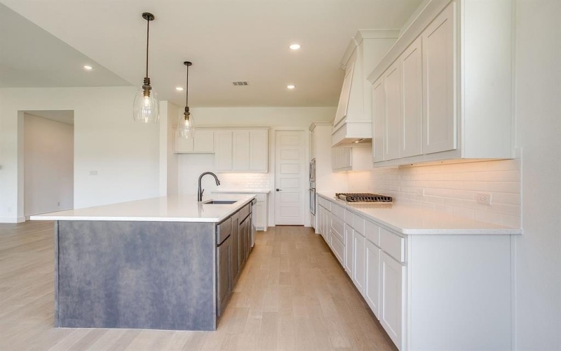 1668 Cedar Elm Way, Burleson, TX 76028, 4 Bedrooms Bedrooms, ,3 BathroomsBathrooms,Residential,For Sale,1668 Cedar Elm Way,0,20988684