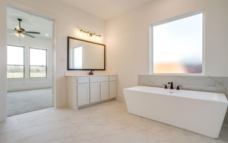 1668 Cedar Elm Way, Burleson, TX 76028, 4 Bedrooms Bedrooms, ,3 BathroomsBathrooms,Residential,For Sale,1668 Cedar Elm Way,0,20988684