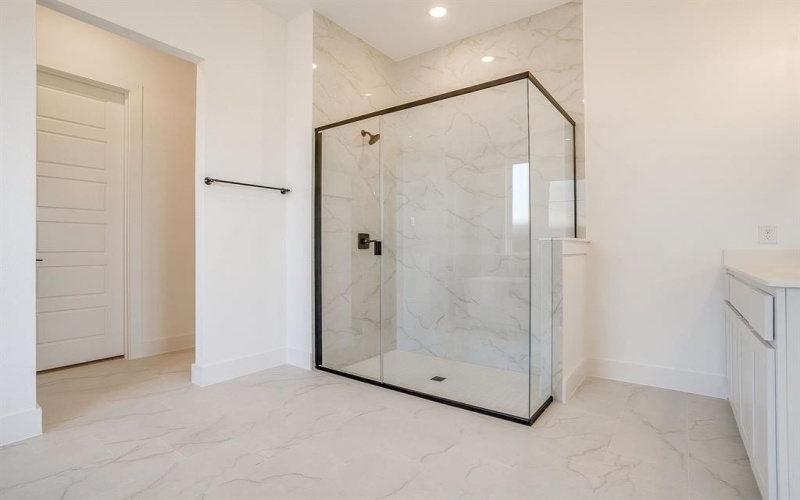 1668 Cedar Elm Way, Burleson, TX 76028, 4 Bedrooms Bedrooms, ,3 BathroomsBathrooms,Residential,For Sale,1668 Cedar Elm Way,0,20988684