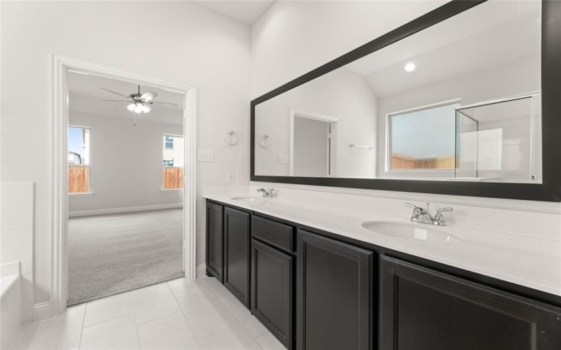 1125 Foxtail Drive, Justin, TX 76247, 4 Habitaciones Habitaciones , ,3 BañosBaños,Residential,En Venta,1125 Foxtail Drive,20988697