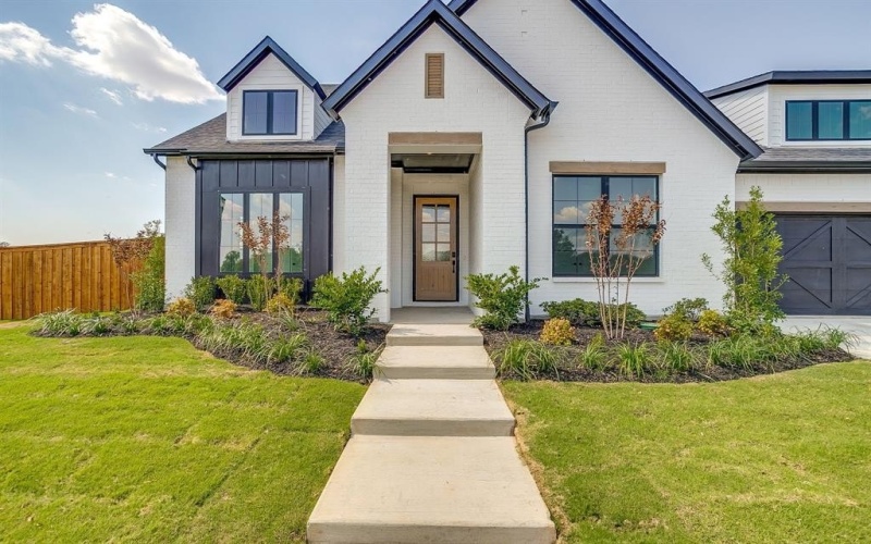 1652 Sequoia Way, Burleson, TX 76028, 4 Bedrooms Bedrooms, ,3 BathroomsBathrooms,Residential,For Sale,1652 Sequoia Way,0,20988707