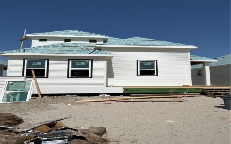 203 St. John Circle, Port Aransas, TX 78373, 3 Bedrooms Bedrooms, ,3 BathroomsBathrooms,Residential,For Sale,203 St. John Circle,455445